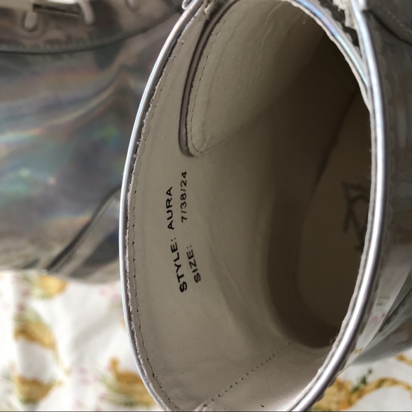 SOLD - Picture 7 of 8